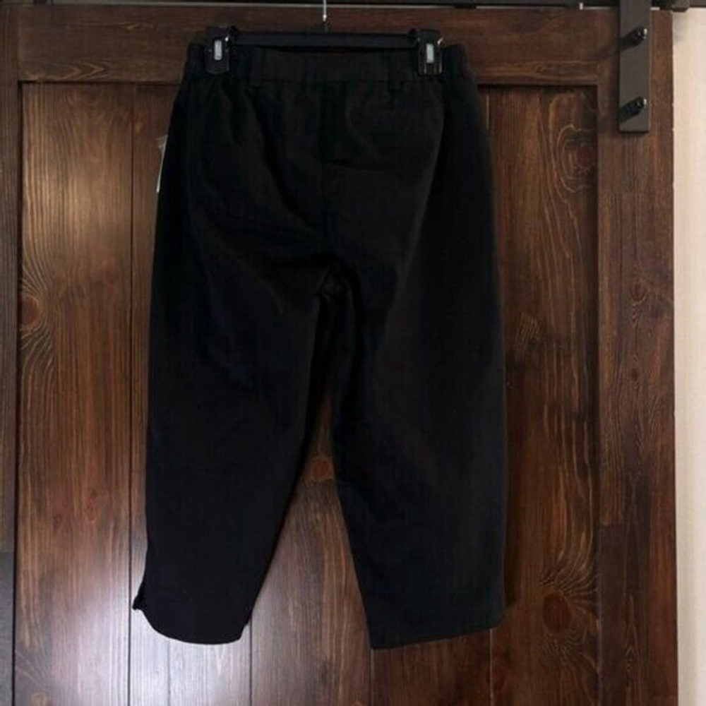 Karen Scott Women's Size 16 Black Comfort Waist Capri Pants NWT - Picture 4 of 5